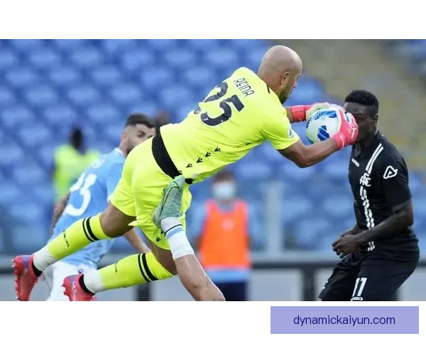 阿什拉夫荣膺意甲赛季最佳球员，表现亮眼引人瞩目