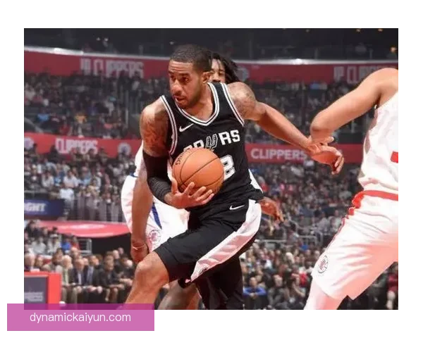 阿瑙托维奇战术适配性分析：近期表现稳健，角色定位清晰